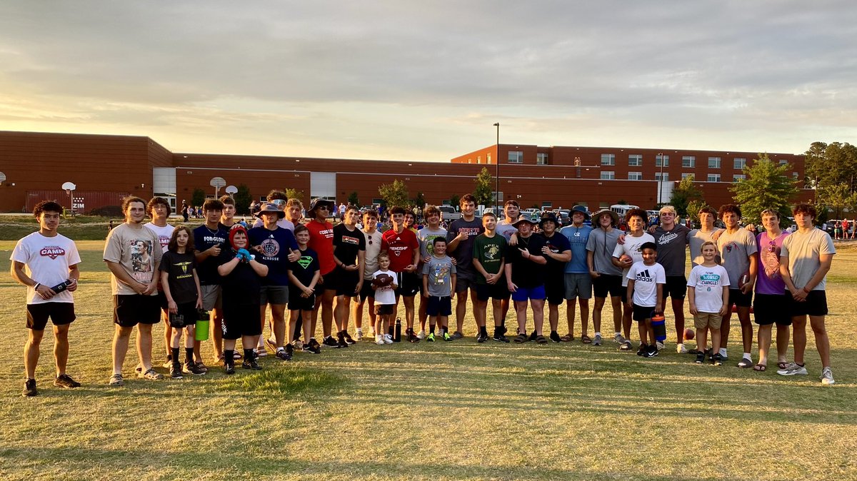 Thank you so much to everyone who made this year’s Youth Camp the biggest and one of the best yet!! We’ve been doing these camps since our first summer (2016) &amp; they keep #GBE!! Congrats to these future Patriots on being great teammates this week!! #BestIsYetToCome