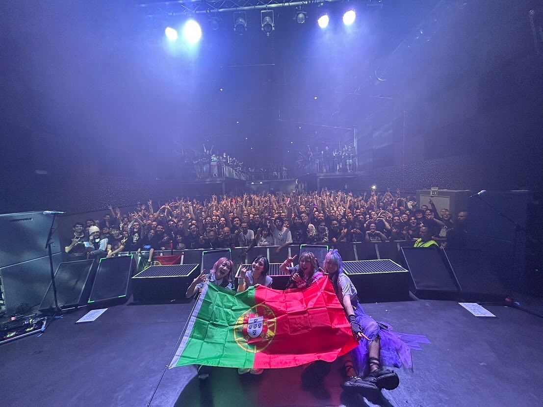 hanabie_matsuri's tweet photo. 2024.06.25
LAV-Lisboa ao Vivo in Portugal🇵🇹
w/ Albert Fish https://t.co/DfU5KmaQ74