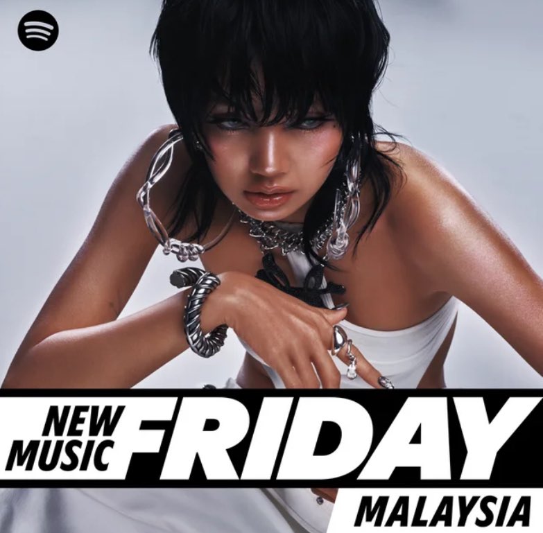 LISANATIONS_'s tweet photo. LISA on NEW MUSIC FRIDAY Philippines, Korea, Malaysia and Singapore! 

ROCKSTAR OUT NOW
#MusicianLISAisBACK
#LISAxROCKSTAR https://t.co/AwaRGU7LMs
