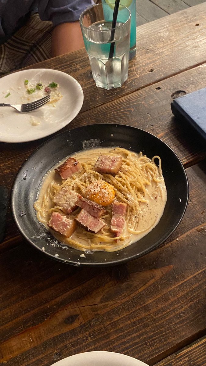 yappi____c's tweet image. 🌙🍷
隠れ家がコンセプトのお店.･*