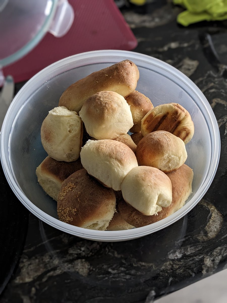 Tyl8ter's tweet photo. On a nice cool rainy day, it is quite the treat to enjoy fresh #bbqbaked buns.  While sipping homemade hand-harvested #backyardforaging raspberry leaf tea. https://t.co/OgfAysQm2Y