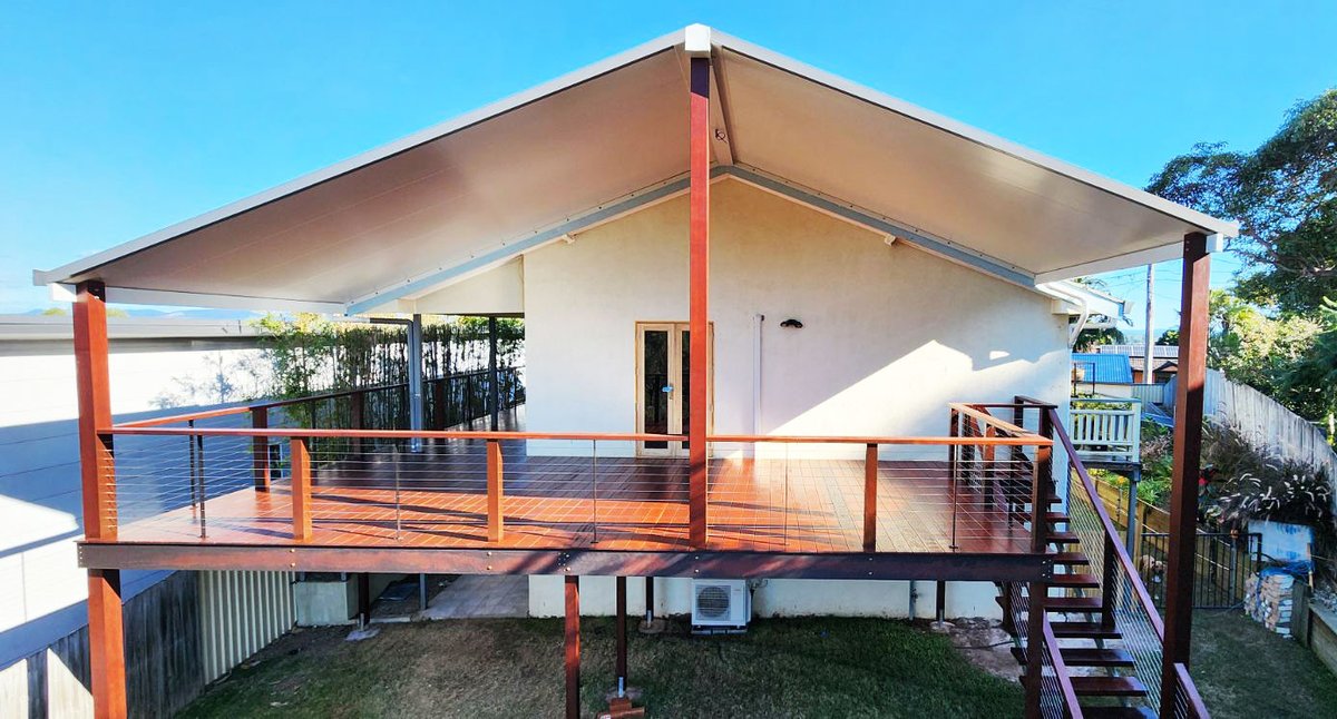 PremiumLife01's tweet photo. Check out our latest deck and patio build. This impressive design features a large timber deck with balcony and balustrade. To complete the build it has been finished off with a massive insulated gable roof.
Feel free to phone us on (07) 3300 0507 to discuss your ideas further. https://t.co/HcKsUxGu4b