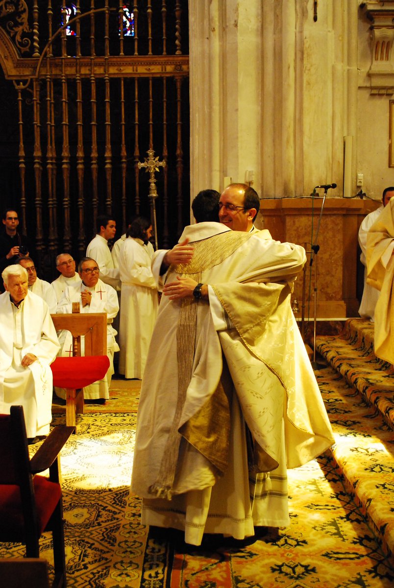 matiroal86's tweet photo. Hoy hace 10 años que fui ordenado sacerdote 😍🙏🏻 https://t.co/uVyk3Zya6R