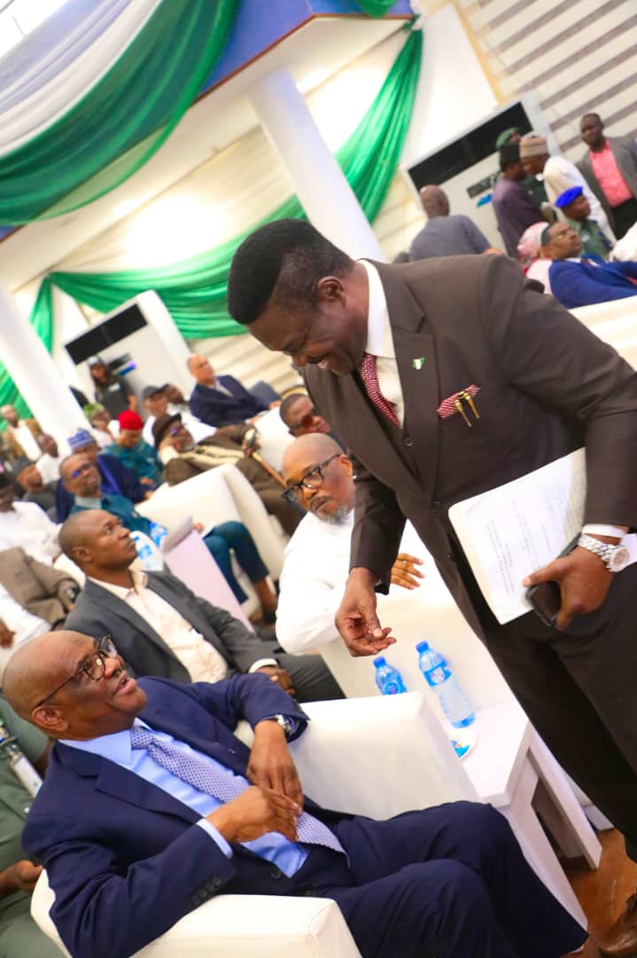 JackmayV's tweet photo. Yesterday, Chief Barr. Nyesom Ezenwo @GovWike CON, Minister of the FCT was awarded the Gold Prize for Infrastructure and Exceptional Leadership by @thisnigeria @Newspaper.

The #award was presented to him at the 2024 #ThisNigeria Lecture and Awards Ceremony held at @Abuja https://t.co/IGqWE0ukBk