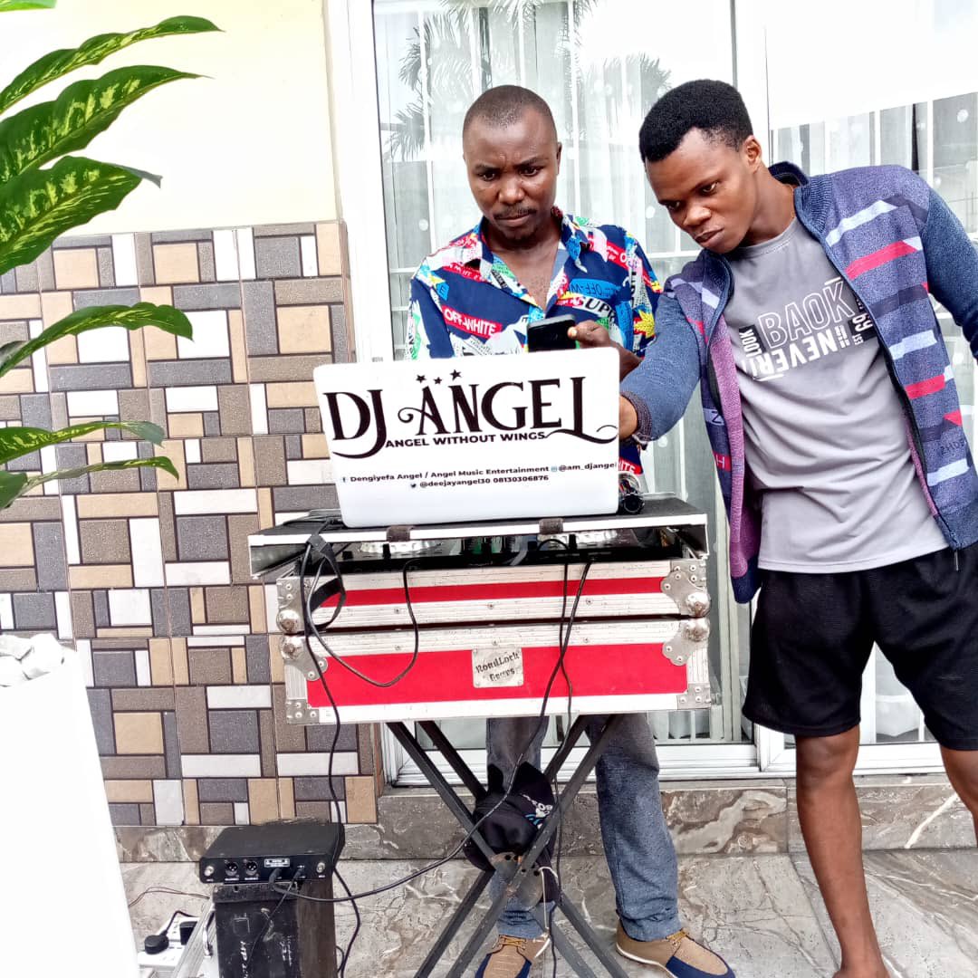 deejayangel30's tweet photo. #djangel https://t.co/SE4iIJNPHO