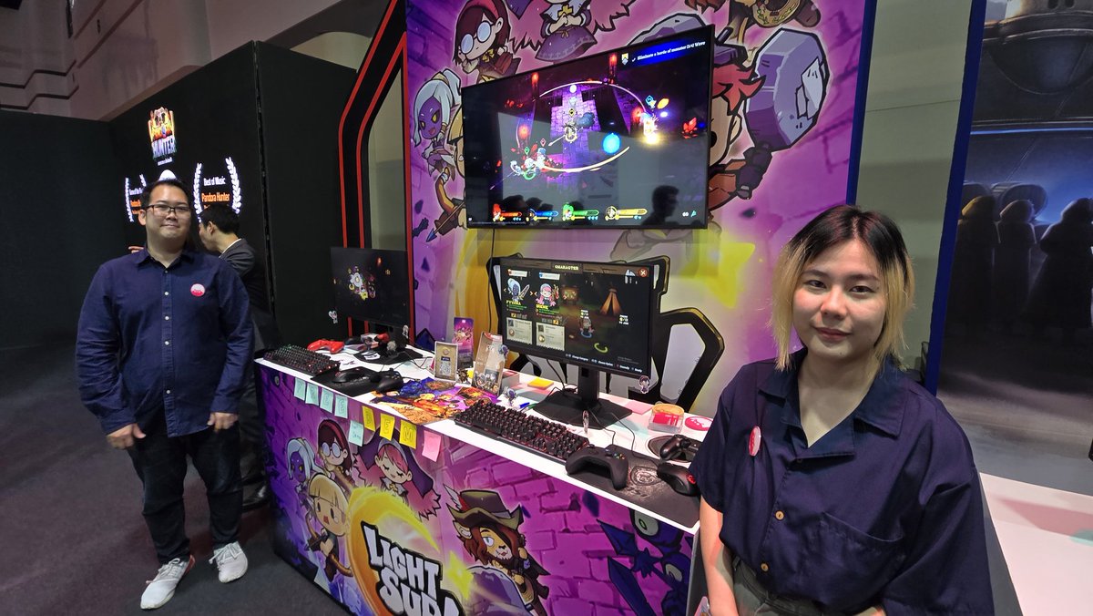 PlayPrimeShow's tweet image. Thai games at #THACCASPLASH