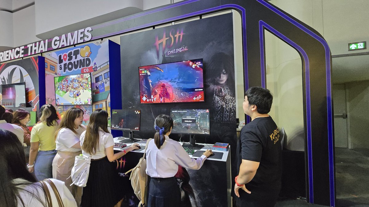 PlayPrimeShow's tweet image. Thai games at #THACCASPLASH