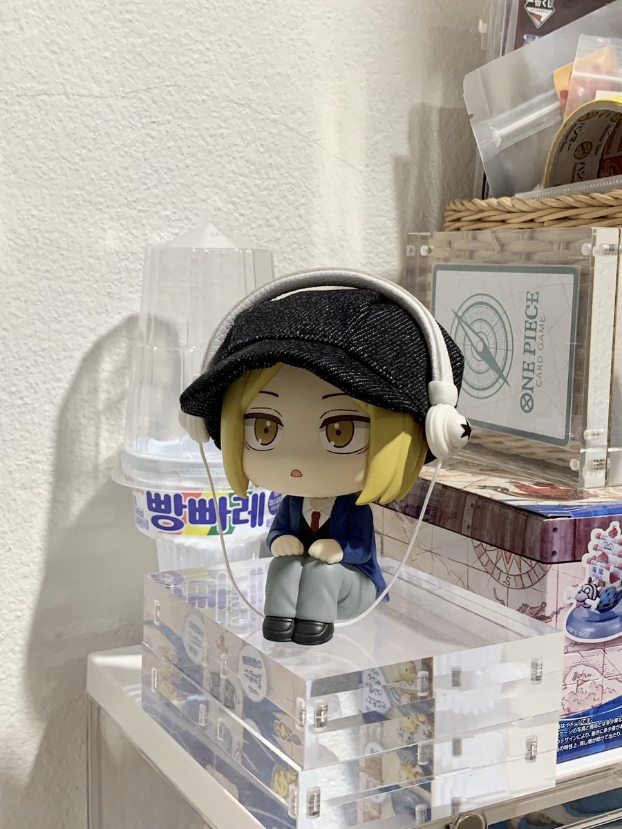 feelsoblue_'s tweet image. 🧢🎧