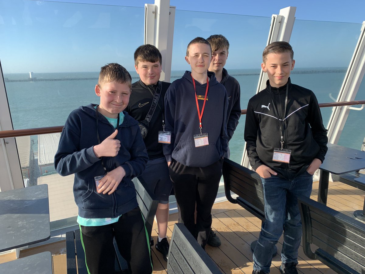 sarchsmodlangs's tweet photo. …and we’re off! Fabulous start to the trip with an early ferry 😃 More time to enjoy in France! Très bien! 🇫🇷👏🏻 @SARCHSofficial https://t.co/N0DIQ2tSqx