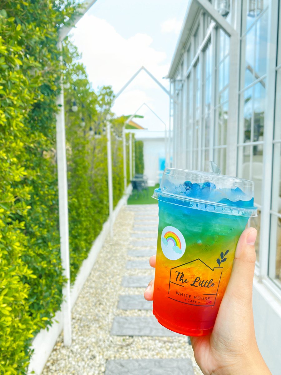 TLTWhiteHouse's tweet photo. If you need to refresh, try The Little Pride Soda 🌈
#thelittlewhitehousecafe
Open Tue - Sunday 9.00 AM - 7.00 PM
#cafe #카페 #coffee #ร้านกาแฟ #คาเฟ่กรุงเทพ #petfriendly #petfriendlycafe #คาเฟ่ #cafeinbkk #cafehopper #cafehopping #คาเฟ่พัฒนาการ #คาเฟ่ประเวศ #cafethailand https://t.co/869mTs0da6