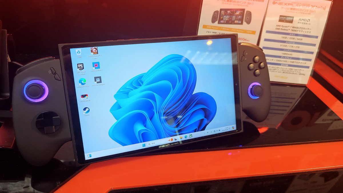 HIGH_BEAM_jp's tweet photo. ハイビーム秋葉原本店にて
【#ONEXPLAYERX1Mini】の展示が開始されました〜!✨
気になるサイズ感や重量等はもちろん、専用キーボードもX1Mini専用で作られた物なので是非実際に触ってみてくださいね☺️
#ONEXPLAYERX1 も隣に展示中ですので是非比較も��てみてください👋
#ONEXPLAYER #X1Mini https://t.co/AdbG06Vq7x