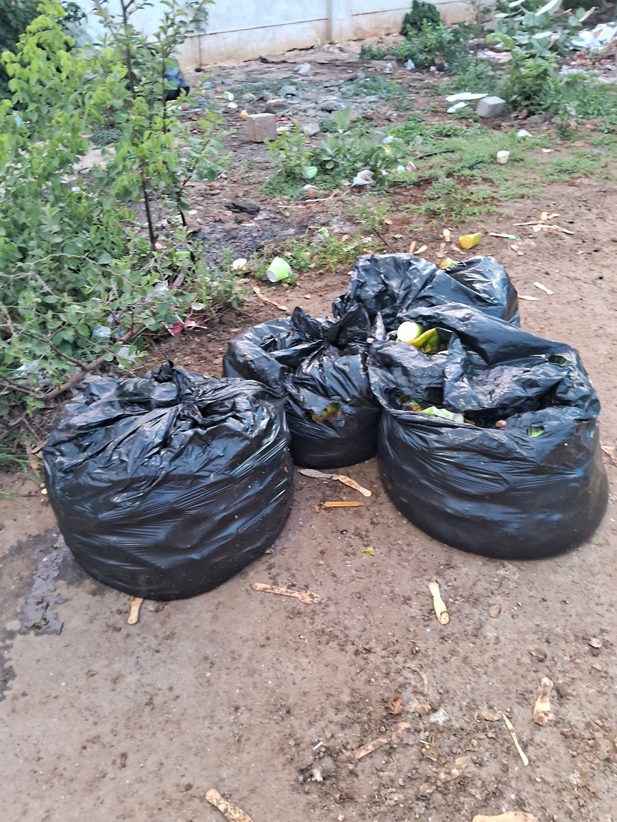 Sapnanamdev35's tweet photo. If even educated people like us continue to spread filth like this today, what can we expect from others?...
#stopdoingthis #bams #ayurved #education #ptkls
#savenature pt. https://t.co/kaXPt7xdCs