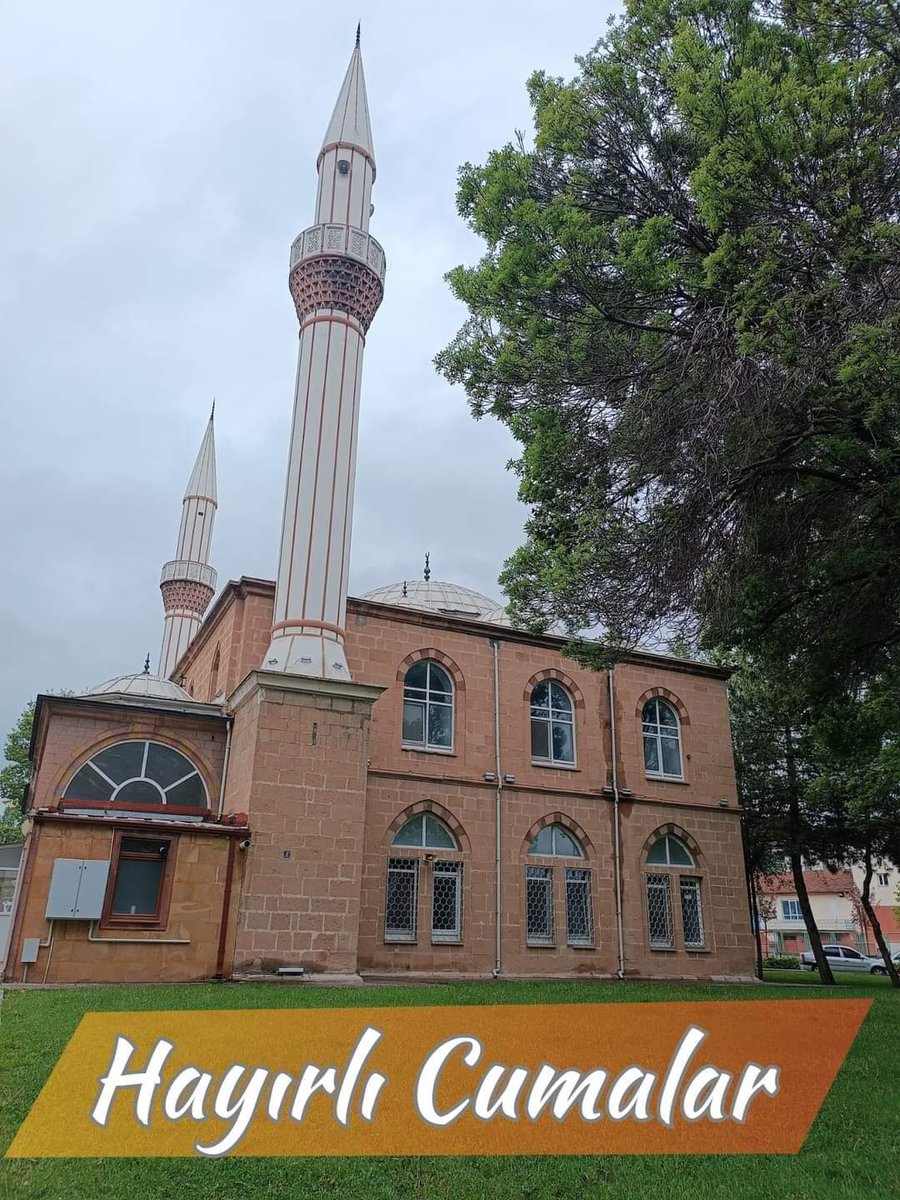 Cumamız mübarek dualarımız kabul olsun inşaAllah 🤲🏻 
#HayırlıCumalar