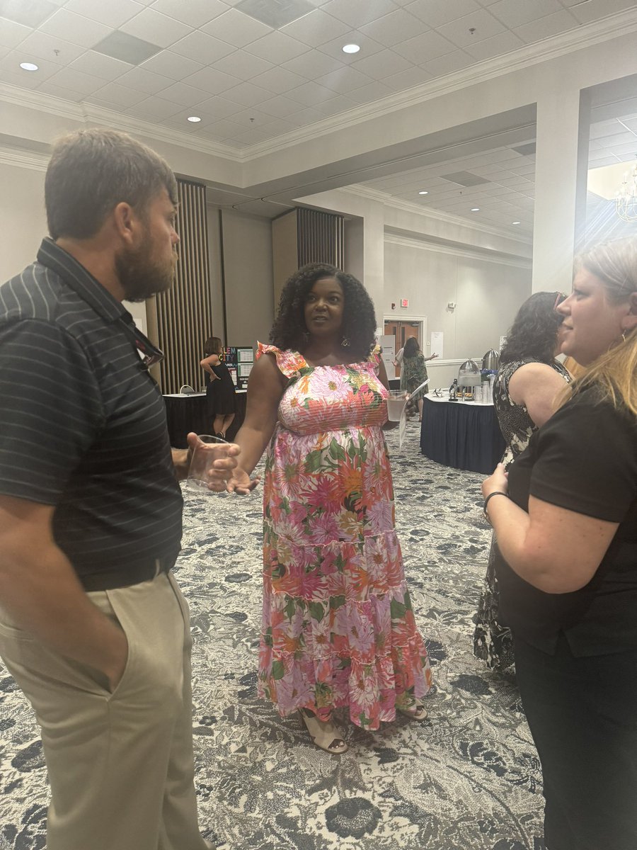 pammoran's tweet image. Loved time today listening to Va Leads Innovation Network teams share their work to design &amp;amp; create learning experiences our young people need to grow their competence, confidence and agency as learners - to develop and use durable life skills #valin  @scl_va @VA_Partners4Edu