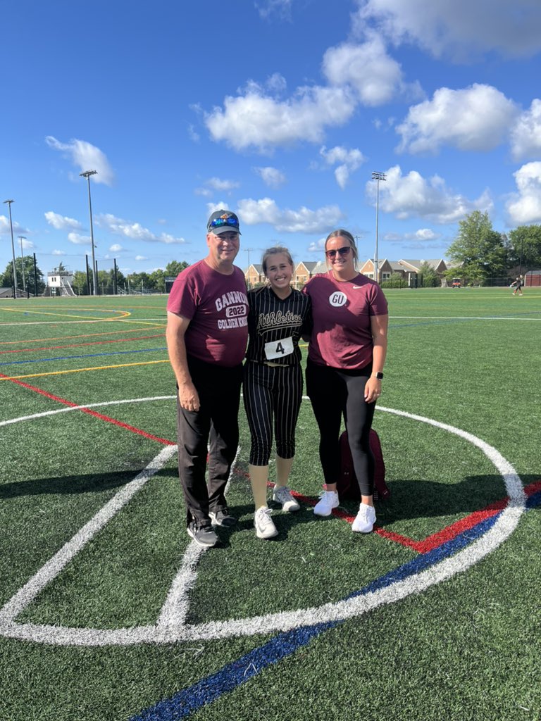 Sara Blossey tweet media