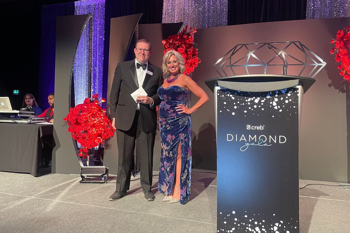 McbeanMm's tweet photo. What an absolute honour to be part of the #CREB Diamond Gala at the new BMO Centre presenting 35 year service awards to long term members on behalf of the Board of Directors and also receiving my first Board Builder Award! Great work to the organizers @crebnow https://t.co/Ju5co0iK8F