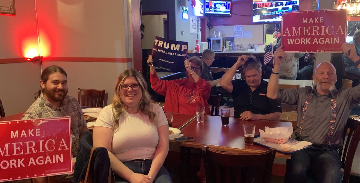 Zembricki_ny's tweet photo. The ENTHUSIASM in New York for @realDonaldTrump is OVERWHELMING!
We have organized over TWO DOZEN @GOP #DebateWatchParties across #NewYorkState.
@nydems are yet again EMBARRASSED. FULL STOP.
The energy for TRUMP in the Empire State is incomparable! https://t.co/qpaYnvKzOY