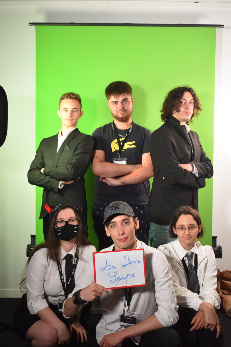 71 000€ 💪

Fin de ce marathon en soutien de l’ <a href="/UNICEF_france/">UNICEF France</a>, c’était incroyable !

Merci à <a href="/FaresBichard/">Bichard</a> pour cette semaine de cast légendaire mais aussi à toute l’équipe de la <a href="/CiteDesPixels/">CDP</a> pour l’organisation de MALADE

Événement incroyable qui restera dans nos mémoires.