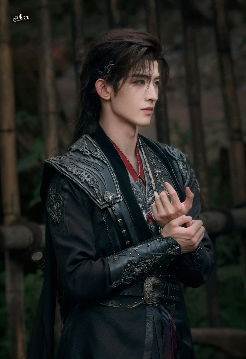 lycheefrost's tweet photo. su changhe in tales of dark river 🐦‍⬛

#暗河传 #changhuasen https://t.co/nvHPViE2DS