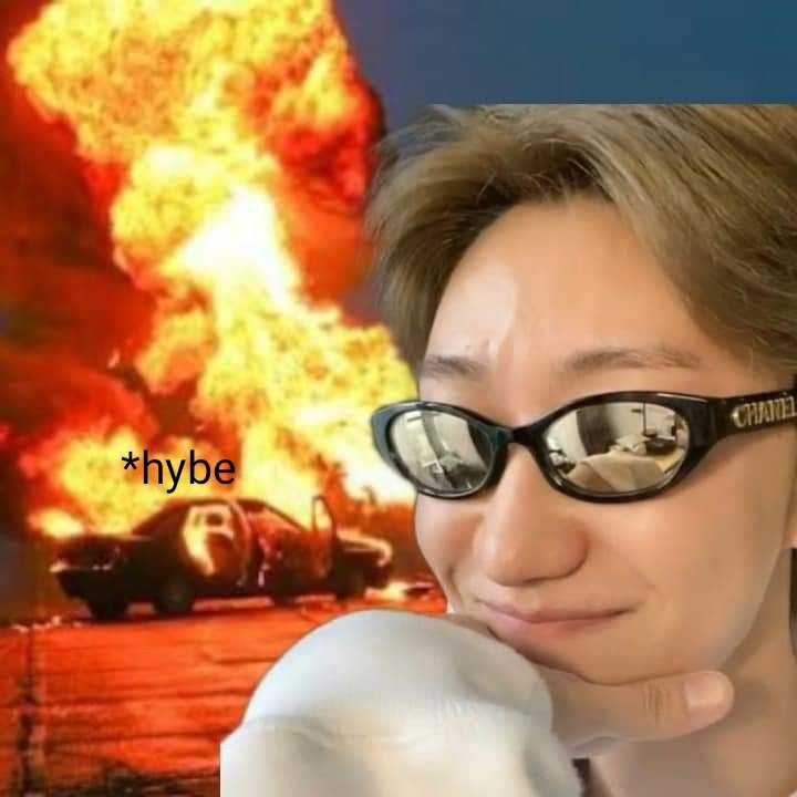 _haofolder_'s tweet photo. THEIR EXPLANATION FOR GIVING THE NUMBER 8,WHICH IS TO REPRESENT THE "4" MEMBERS. Like are you kidding me??? To represent 4 members like are they twins so you multiplied by 2?? Let me give you another name how about SYNDI4. You can also keep the fandom name SYNDI4U https://t.co/CyF5OLlqMQ