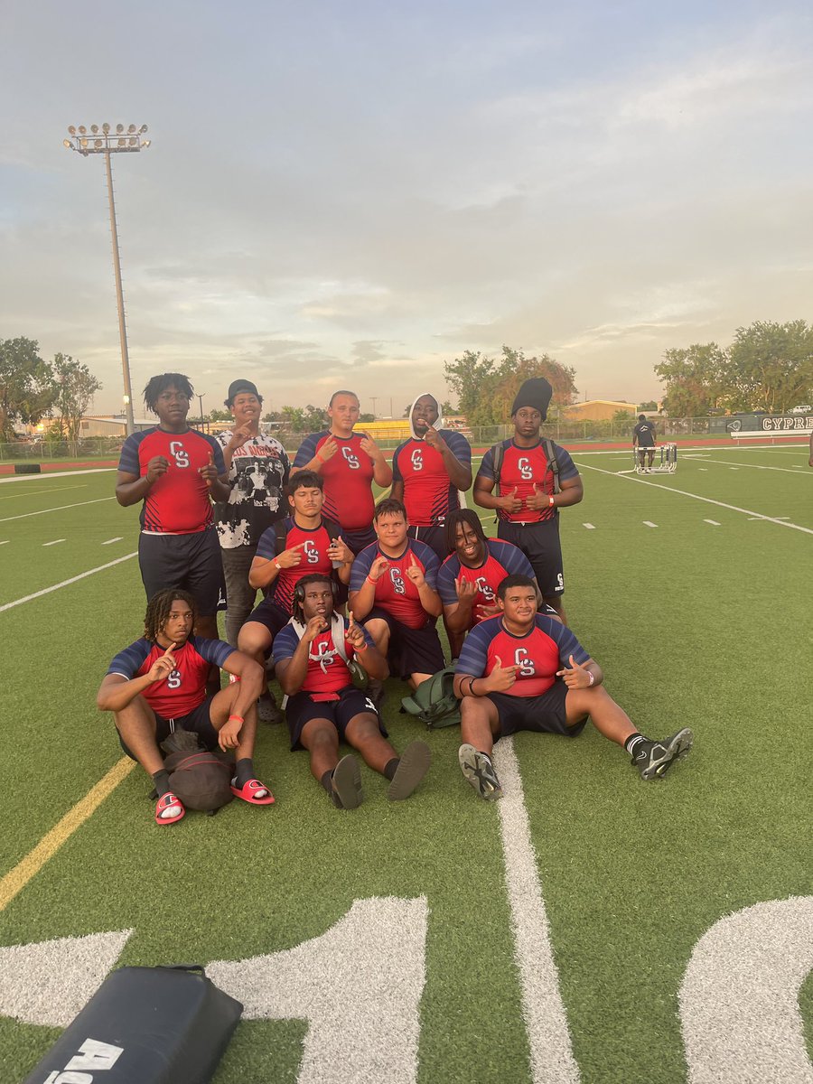 Congratulations to our BIG MEN for winning the Cy Ridge 4th Annual Lineman Challenge ‼️😤 #CHOP | #TrenchSquad