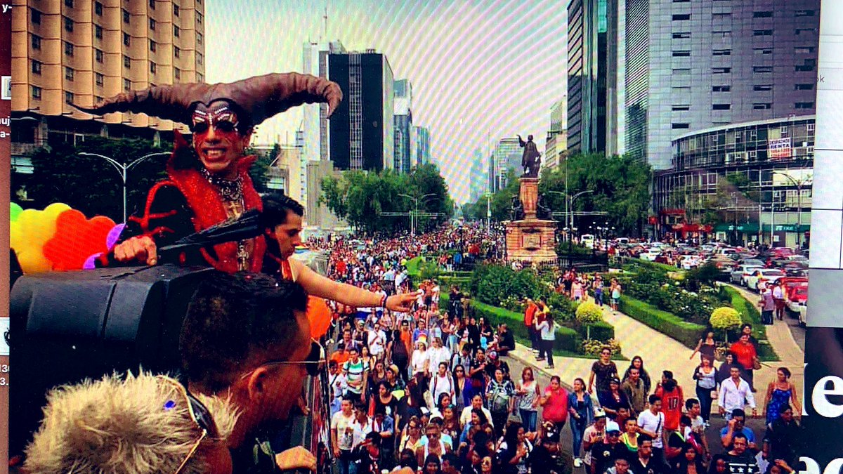 elnino_terrible's tweet photo. #TBT
No habrá mes de la diversidad y #Marcha en la que no te piense y te recuerde…
“Si me descubrí de ser un santo a un demonio, si!” Oswaldo Calderón #Superperra https://t.co/4n3qOZnG4O