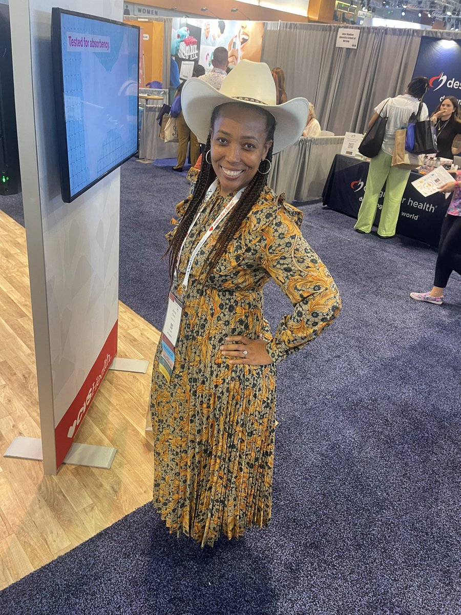 RenewedFocusLLC's tweet photo. Nashville did NOT disappoint…Lots of fun with my colleagues in TN!!
#aanp2024
#npslead
#aanp24
#firsttimeattendee https://t.co/JUIFKZRhxY