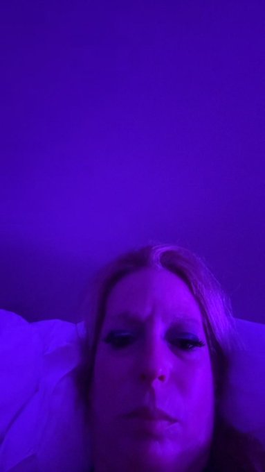 🌈  💋SexyPiercedDiva 🌈 💋 is live now! https://t.co/zoUlW1tbqC https://t.co/UKzvleOgQP