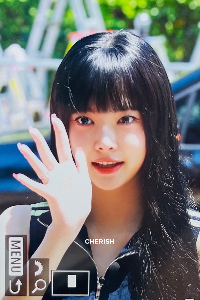 240628

#르세라핌 #LE_SSERAFIM 
#홍은채 #은채 #HONGEUNCHAE