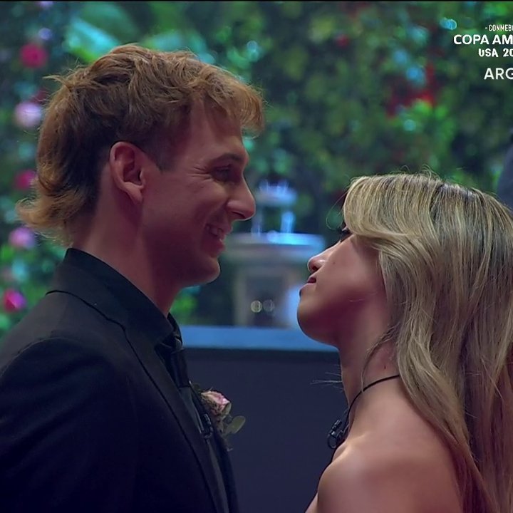 txati_'s tweet photo. ❤❤❤

#GranHermano https://t.co/P7rei52Dvp