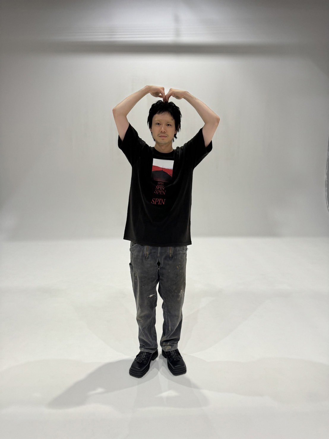 菅田将暉 SPIN（完全生産限定盤）オリジナルT Amazon.co.jp: SPIN (完全生産限定盤) - 菅田将暉: ミュージック
