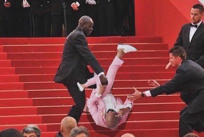 KevOnStage's tweet photo. I have been treated unfairly by the internet. https://t.co/qDpuzlhkpB