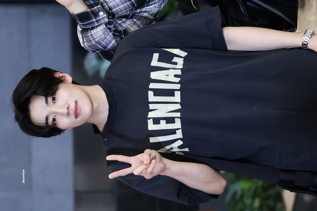 Decemberjc_1206's tweet photo. 240628 GMP 출국
#재찬 #JAECHAN #DKZ
포토월천재 https://t.co/FW2DbN8I2l