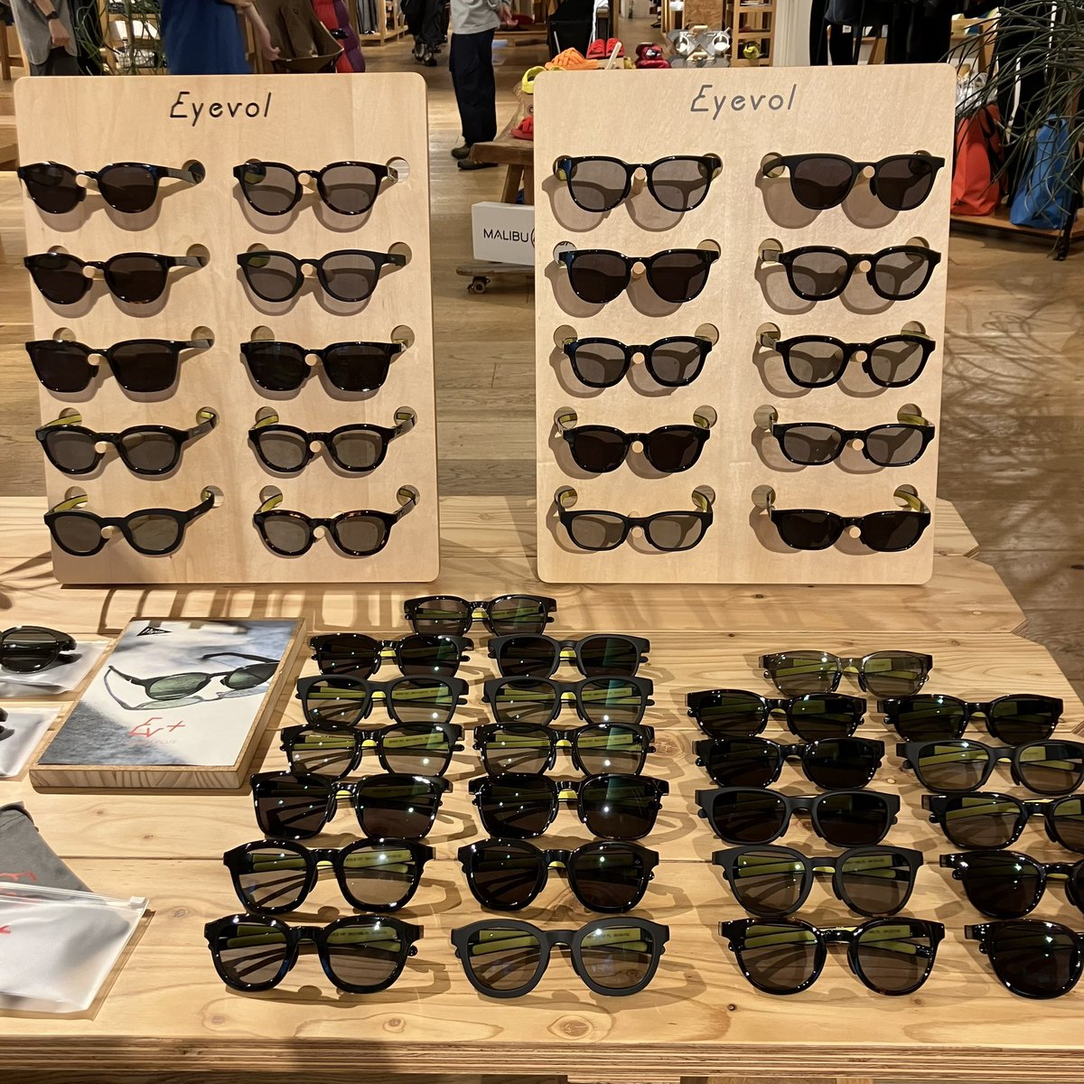Pilgrim Surf+Supply TOKYO tweet media