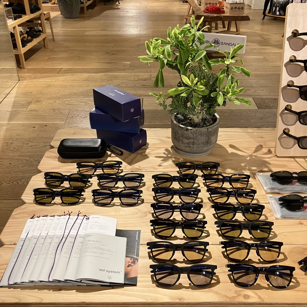 Pilgrim Surf+Supply TOKYO tweet media