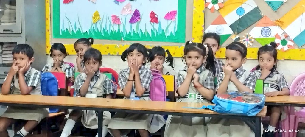 Happiness classes are teaching us the power of a positive mindset. Investing in our mental well-being is as important as physical health. 
#Wellness 
#HappinessClasses #PositiveVibes