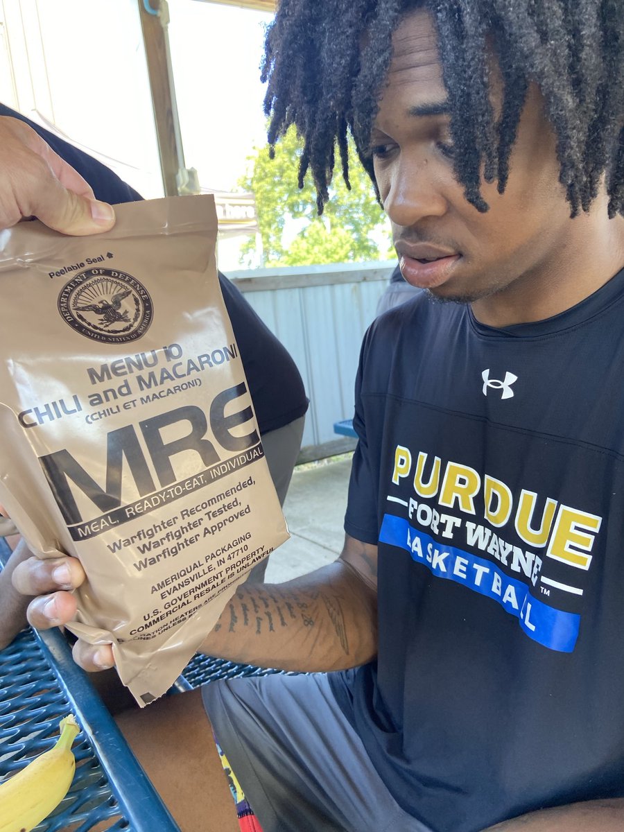 coachcoffman's tweet photo. .⁦@MastodonMBB⁩ Training Camp #2 lunch…

MRE’s! The boys convinced me to eat their packages’ gum…

If you have a military background, you know the purpose and makeup of MRE gum.  

And you are laughing at what my boys did 🤣 

#GetComfortableBeingUncomfortable https://t.co/xdjk8ZlIaq