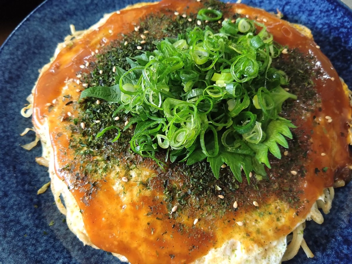 Ojaccodesu's tweet photo. いつもありがとうございます。
岩手・矢巾町のおじゃっこです。
お好み焼きに涼味爽やか
「わさびソース」が新登場！

あと引く爽やかなピリ旨辛ソースの広島お好み焼き！
皆さまぜひぜひ！
 #矢巾で広島お好み焼き  #ショッピングモールアルコ  #広島お好み焼き  #矢巾ランチ  #テイクアウト https://t.co/jiS7ouhI8w