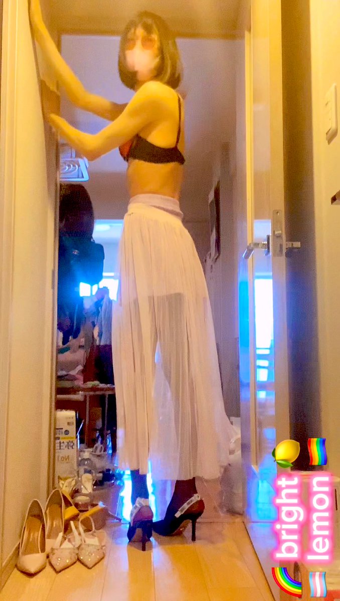 brightlemonpink's tweet photo. #VogueOpenCasting #VOGUE #catwalk #transgender #girl #lgbt #fashion #ootd #outfit #diet #trending #lifestyle #fitness #legs 【188cm60kg】#高身長女子 https://t.co/LjrBHZo9Ec