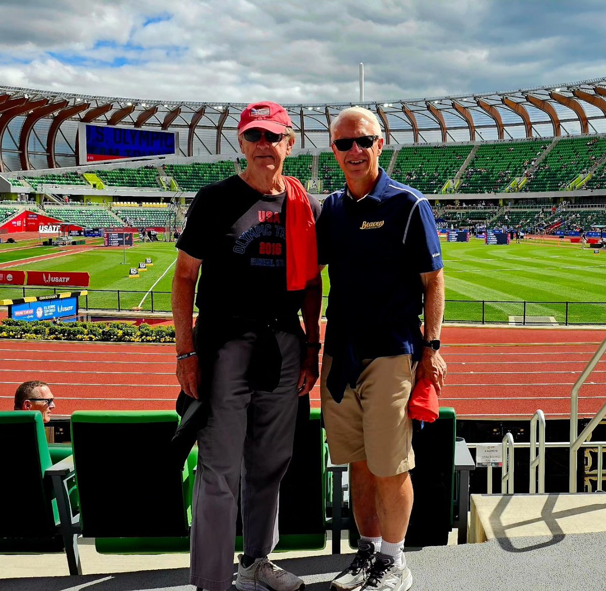 brianlenzmeier1's tweet photo. Great times with great friend @youngdey43 at the @USATrack Olympic Trials. https://t.co/pN8EXZddAn
