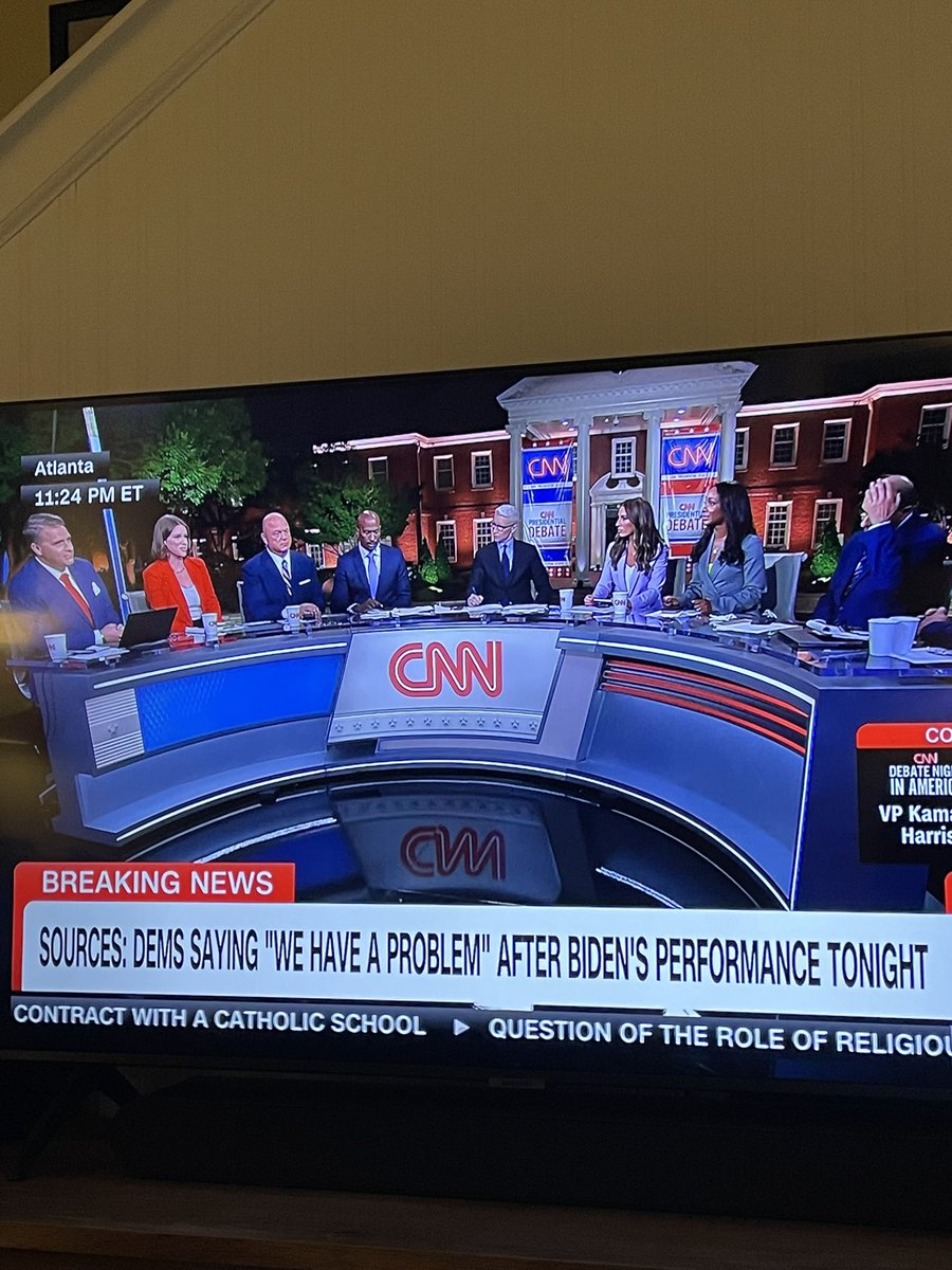 I can’t tell if I’m watching <a href="/CNN/">CNN</a>  debate coverage or <a href="/espn/">ESPN</a> NFL coverage. Sometimes less is more, y’all.