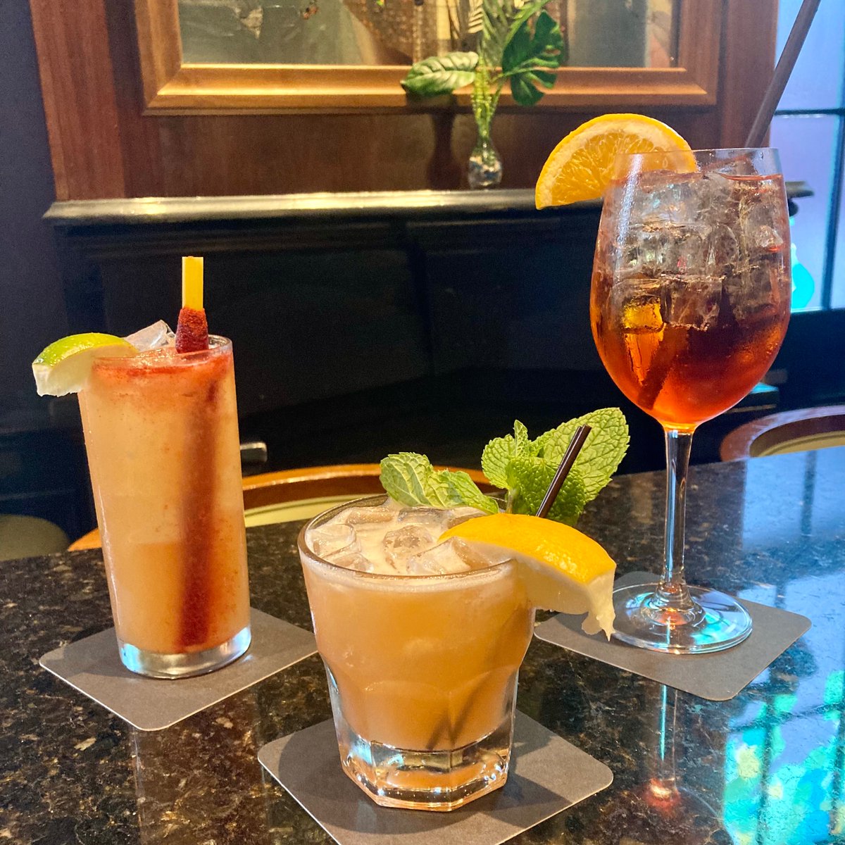 Kristine_Froeba's tweet photo. Happy Hour at the Country Club and an Aperol Spritz! 
#NewOrleans #Bywater 🍹🍹 https://t.co/9XaDq6ZyV5