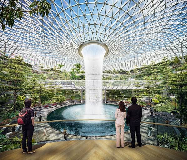 PrezzVerde's tweet photo. 1. Changi Airport SINGAPORE
2. Delhi Airport INDIA
Modiji setting international standards. 🫡 https://t.co/70wC68rYmV
