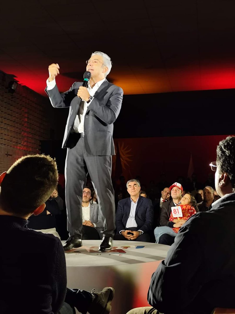 He aquí el mejor equipo @ciudadanos600 , el mejor programa #ElUruguayquenosDebemos , y el mejor candidato <a href="/RobertSilvaUy/">Robert Silva</a>