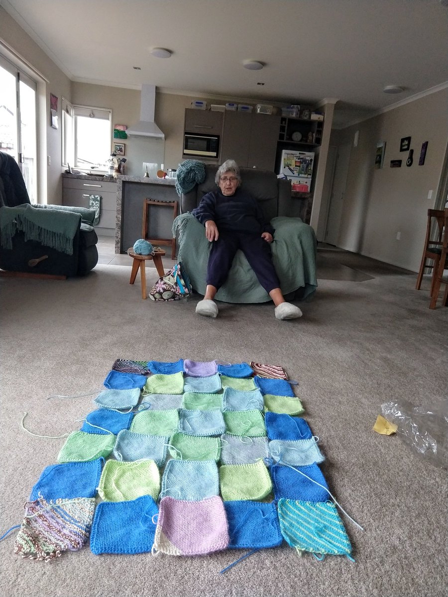 gearsgeary's tweet image. Mum finished another Peggy Square to complete a blanket. She makes them for Plunkett babies. Pictured here in her #friendlyfeilding home. #Matariki