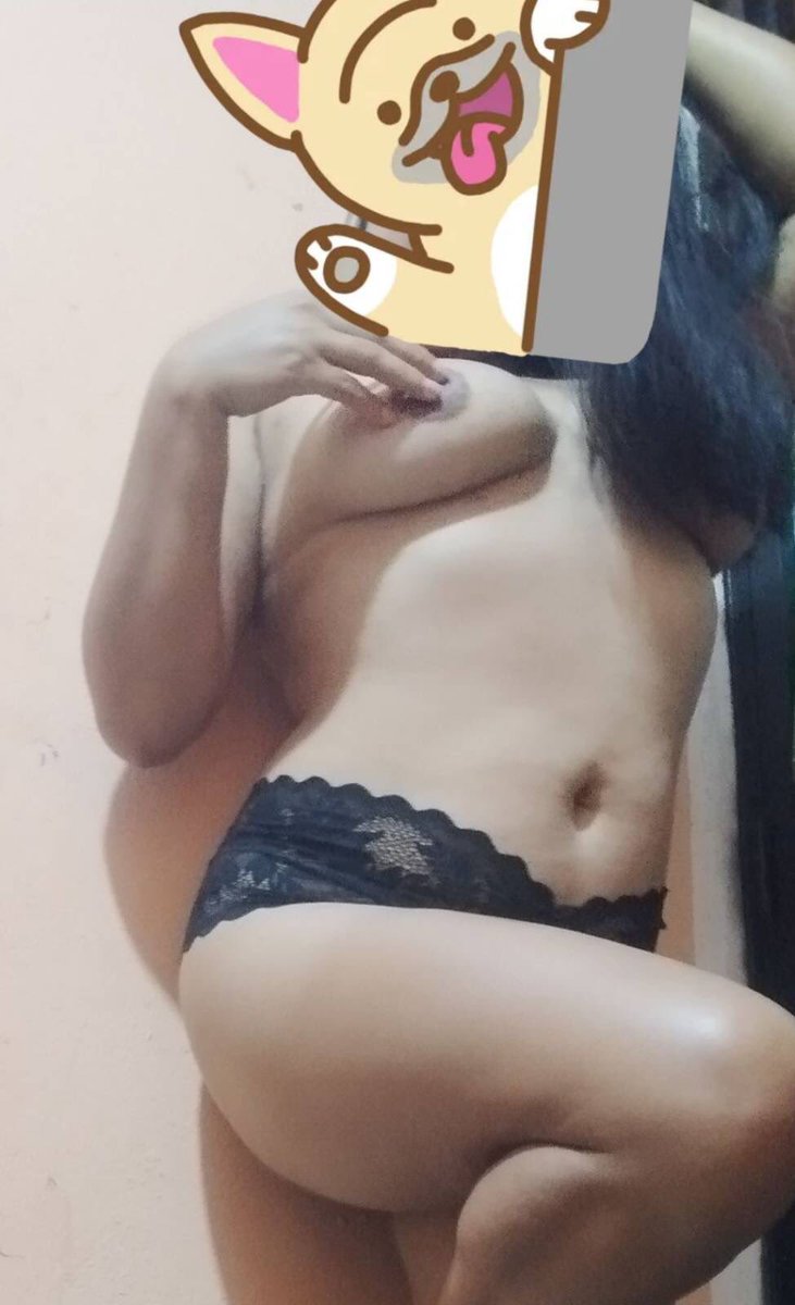 TarapotoEn's tweet photo. Me besarías los senos amix?

me moja ver a una chica bonita besándome despacio las tetitas 🥵 https://t.co/pMwY05UCA8