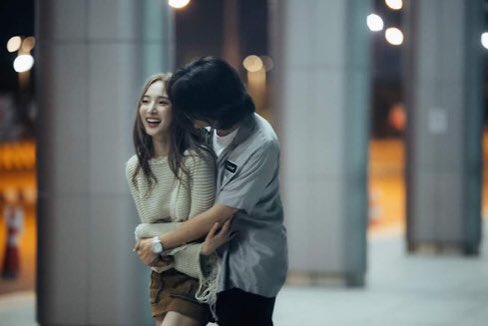 MiracleRainy's tweet photo. คู่นี้รึเปล่าน๊า

#เพื่อนใหม่ผิวStrongของโซลวาซู
#FirstCareActivatingSerumVI
#GulfKanawut #Nenevader #SulwhasooThailand https://t.co/ak4J9mAOTH