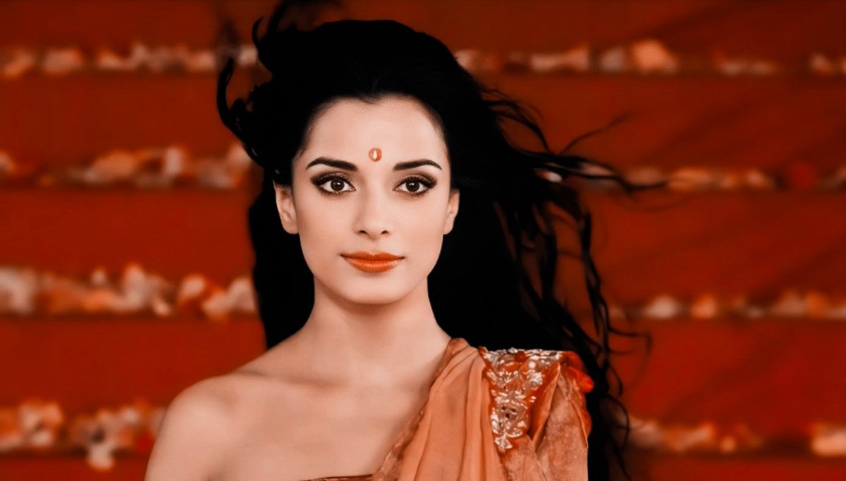 LOVEBUNNYMYEON's tweet image. Yajna se janmi Yajnaseni
Drupad ki putri Draupadi 
Panchal ki rajkumari Panchali 
Aryavart ki samraggi Panchami
Krishna ki sakhi Krishnaa

• #Draupadi • 
• #Mahabharat •
• #PoojaSharma •