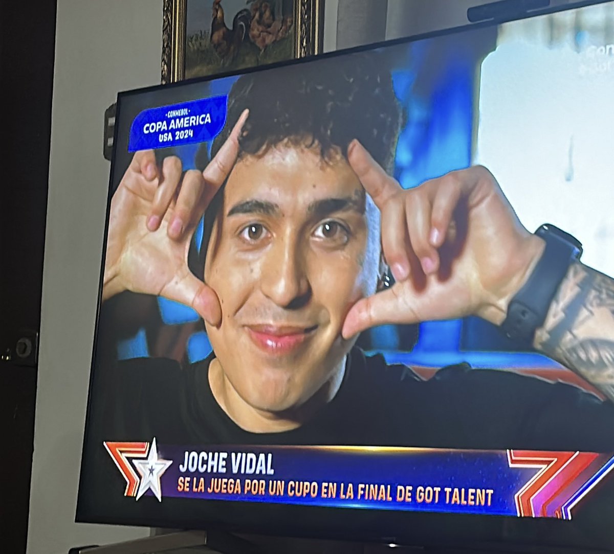 PauPass's tweet photo. Vamos Joche Vidal! 😱😱😱😱 

 #GotTalentCHV https://t.co/u1xnYR8mnT