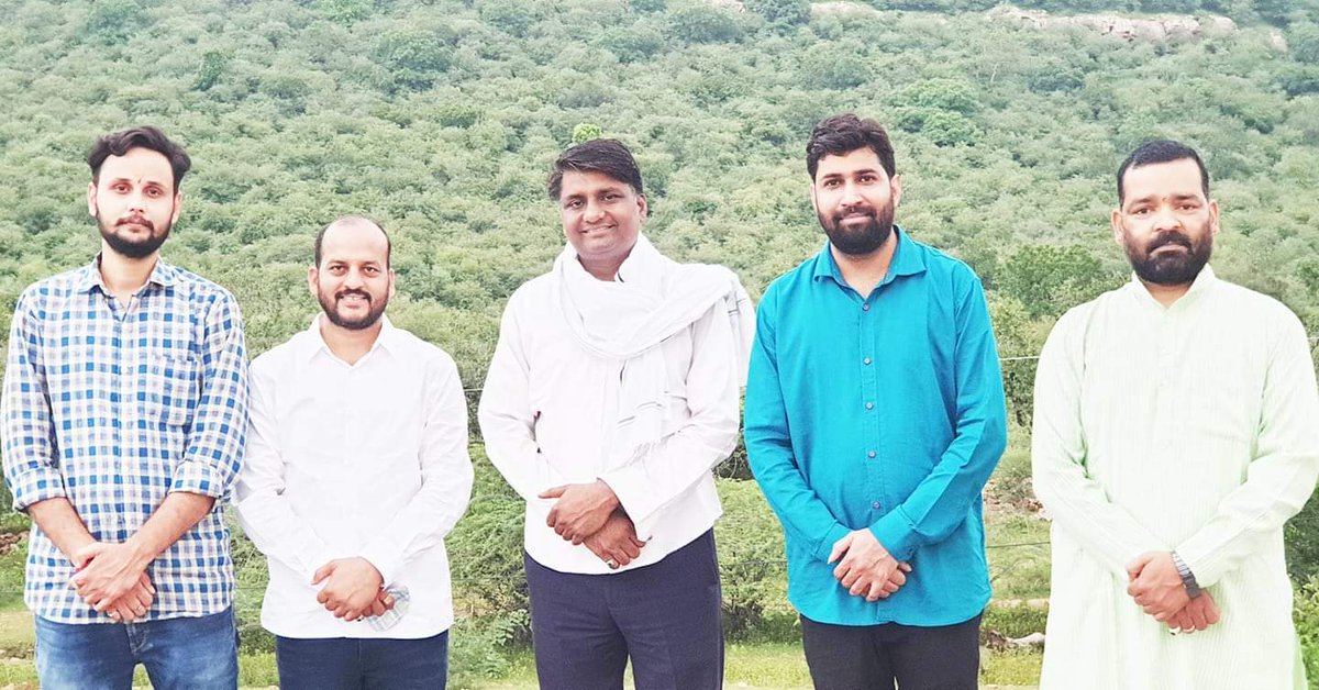 Jeevanbjpabvp's tweet photo. भाजपा डूंगरपुर जिला प्रभारी बडे भाईसाहब आदरणीय कमलेश जी पुरोहित को जन्मदिन की ढेरसारी बधाई एवं शुभकामनाये !
@kkpurohitbjp https://t.co/2m9vruAJ2D